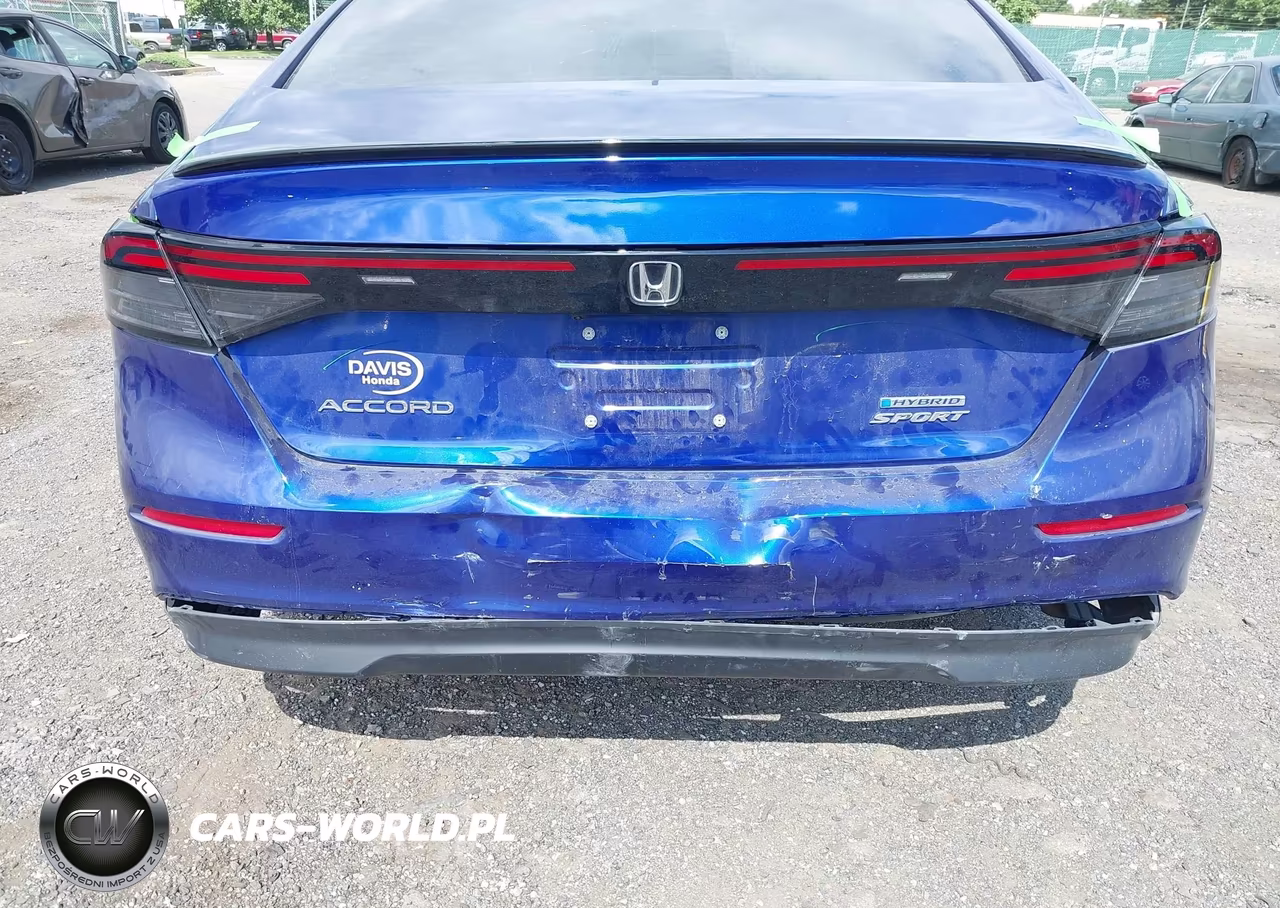 2025 Honda Accord Hybrid Sport VIN:1HGCY2F58SA071613 - 17