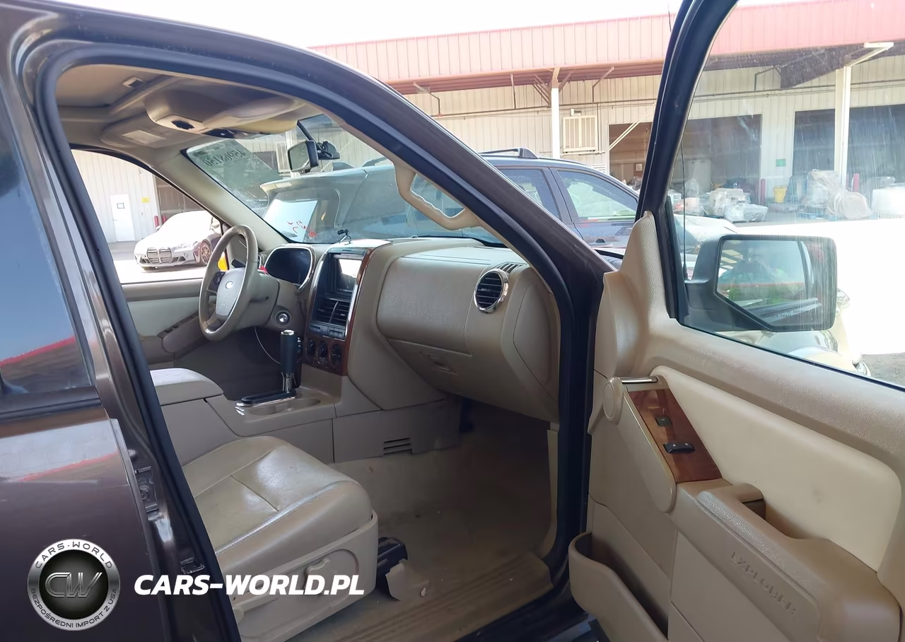 2008 Ford Explorer Eddie Bauer VIN:1FMEU74E58UA42527 - 5
