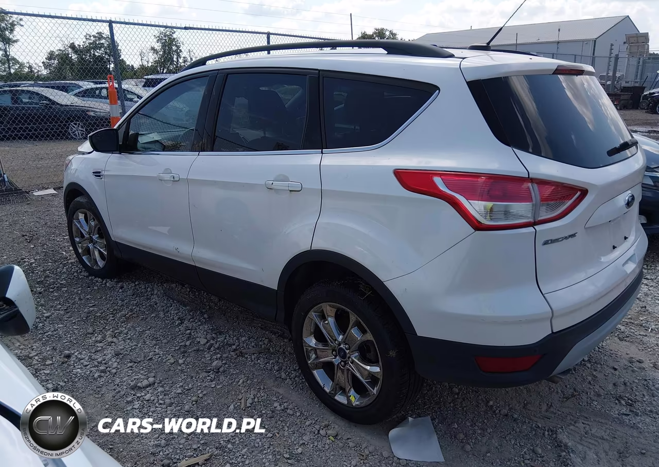 2015 Ford Escape Se VIN:1FMCU9GX5FUB47498 - 3