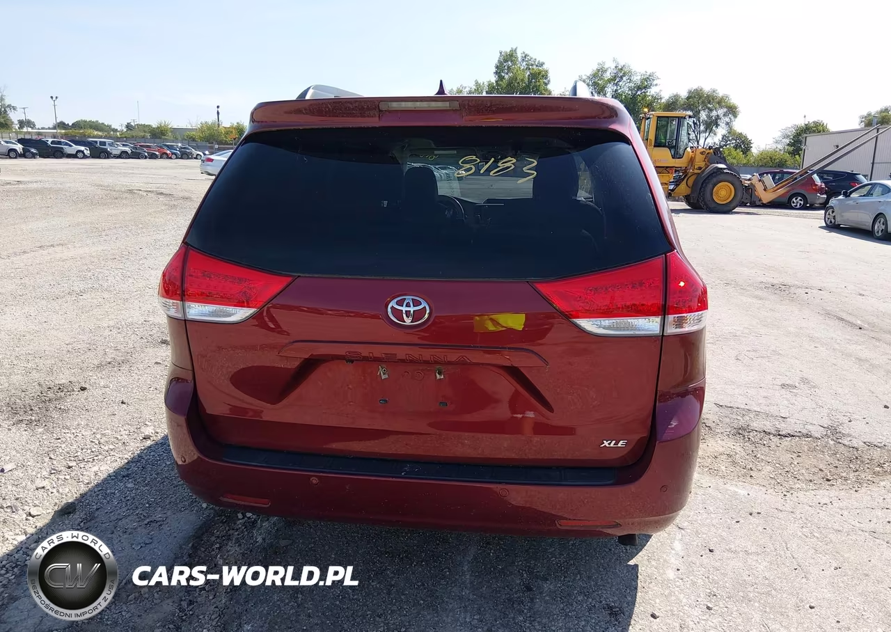 2012 Toyota Sienna Xle V6 8 Passenger VIN:5TDYK3DC7CS189864 - 16