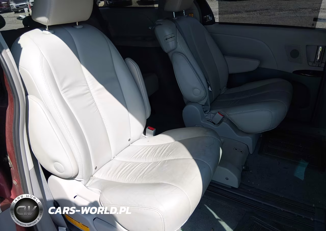 2012 Toyota Sienna Xle V6 8 Passenger VIN:5TDYK3DC7CS189864 - 8