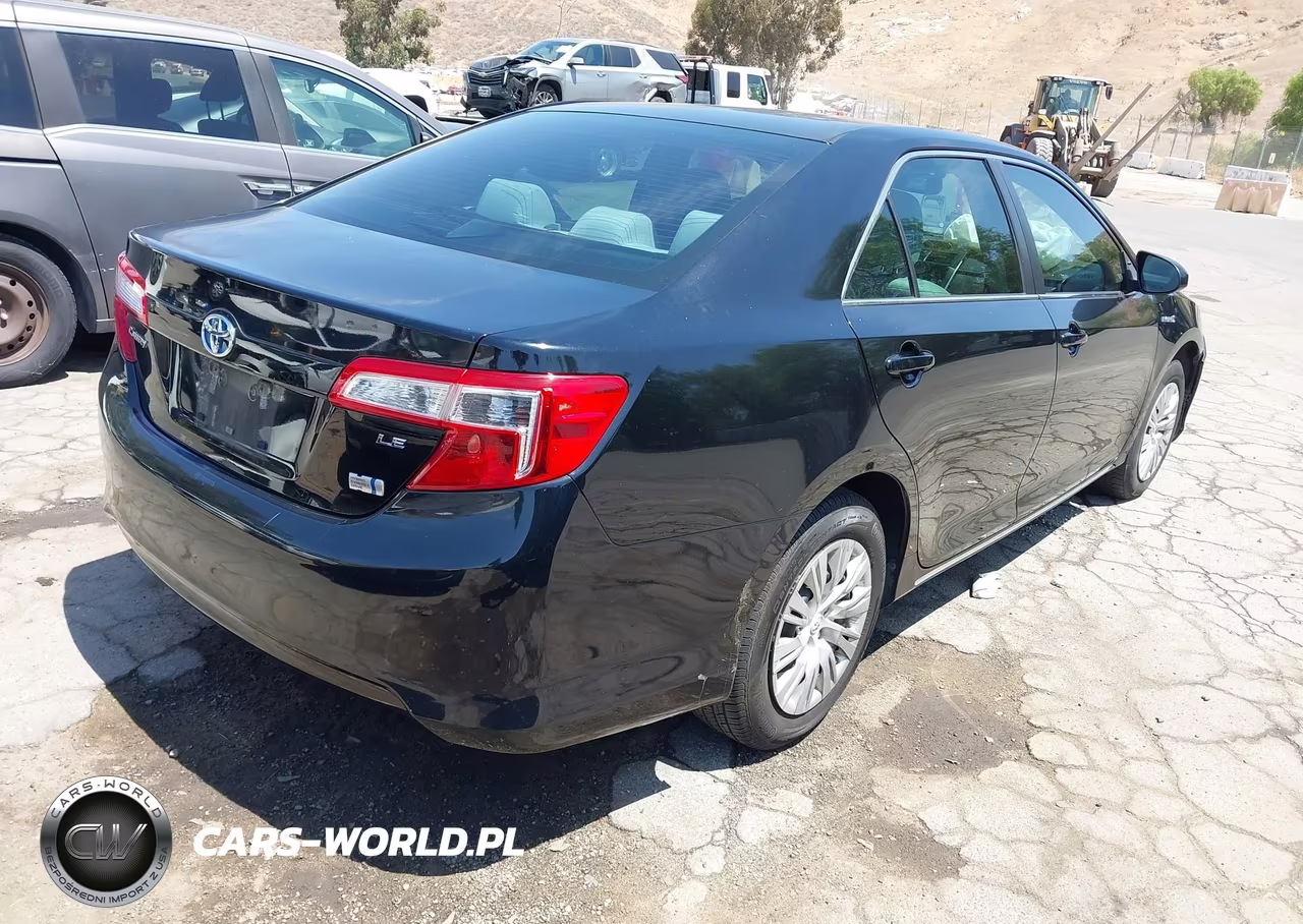 2012 Toyota Camry Hybrid Le VIN:4T1BD1FK4CU049948 - 4
