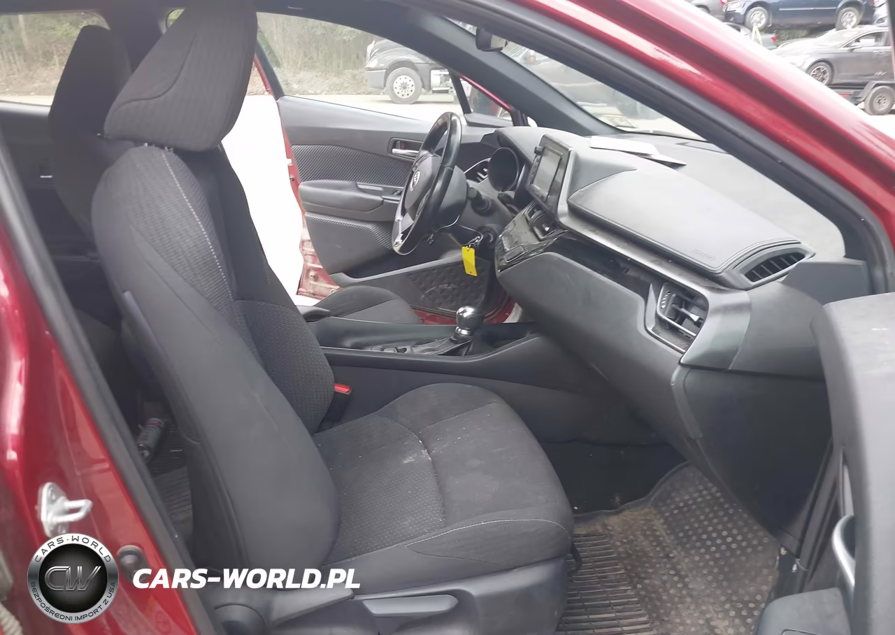 2018 Toyota C-Hr Xle VIN:NMTKHMBX7JR038776 - 5