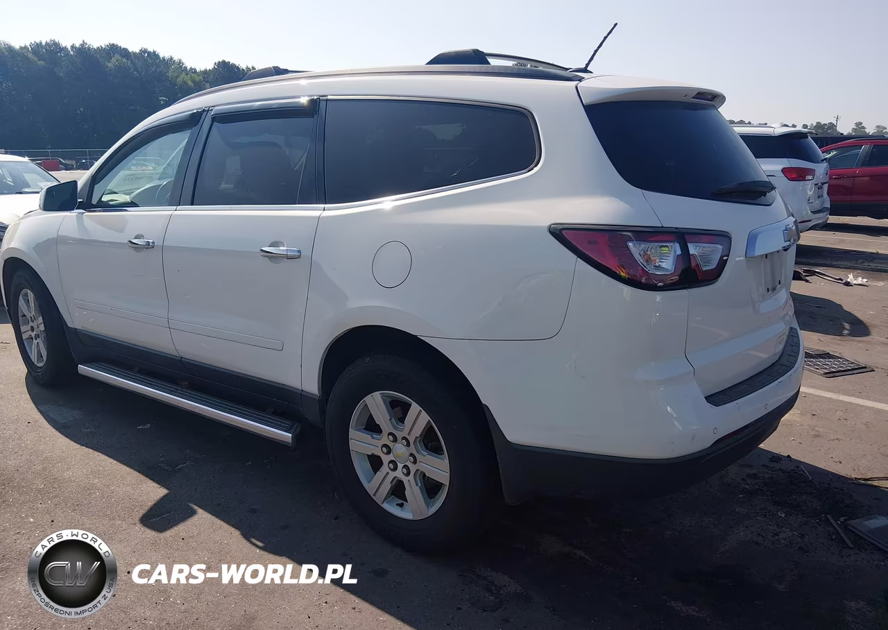 2014 Chevrolet Traverse Lt VIN:1GNKRGKD2EJ345532 - 3