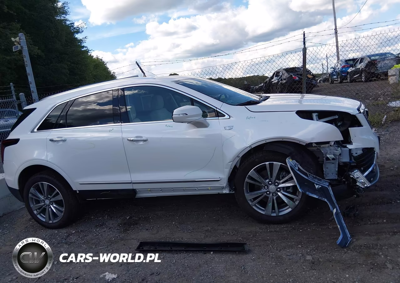2025 Cadillac Xt5 Awd Premium Luxury VIN:1GYKNDR40SZ155891 - 13