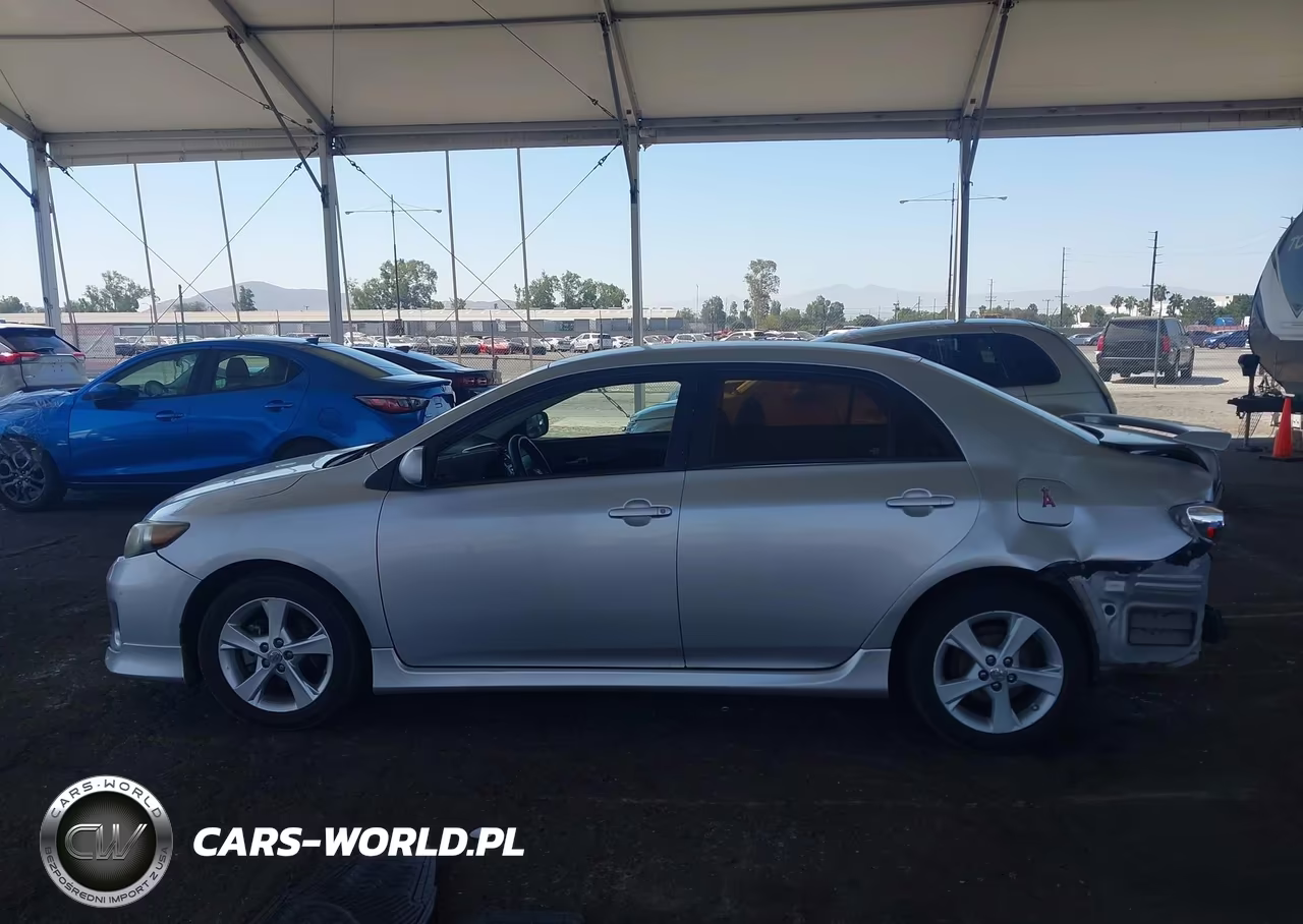 2013 Toyota Corolla S VIN:5YFBU4EE2DP090045 - 13