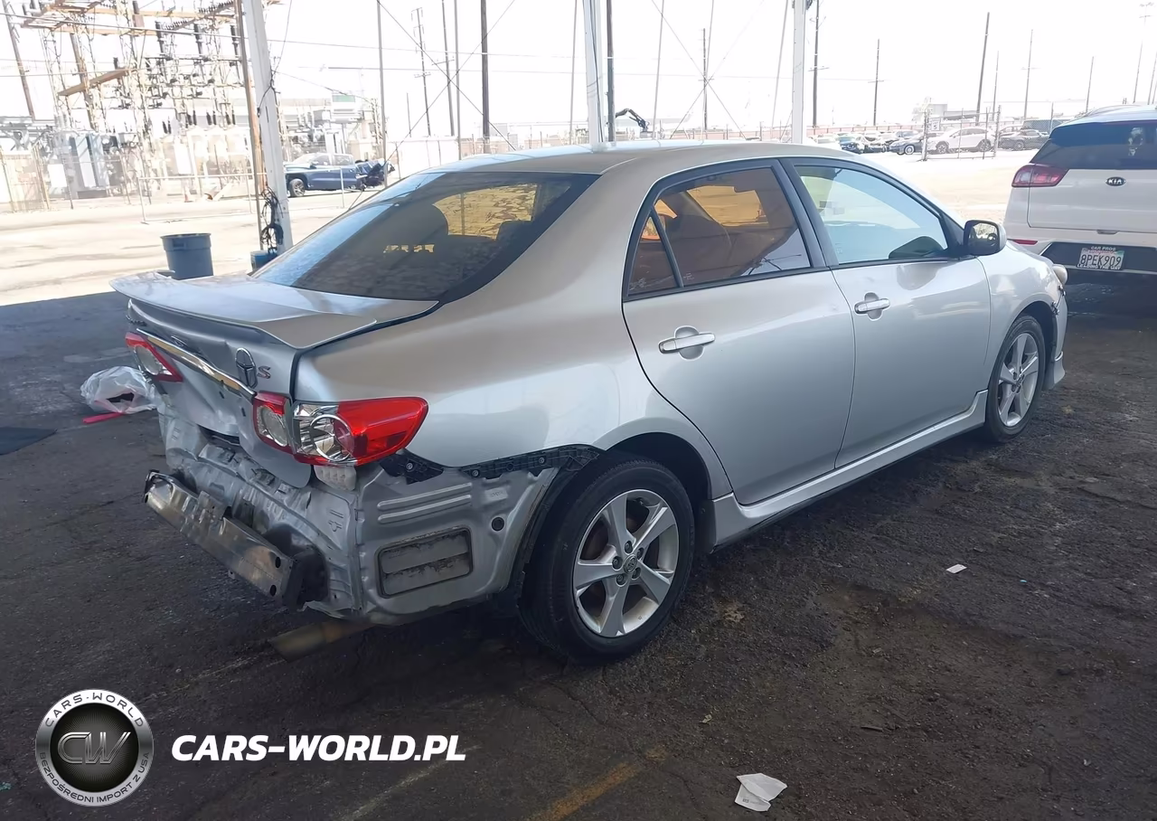 2013 Toyota Corolla S VIN:5YFBU4EE2DP090045 - 4