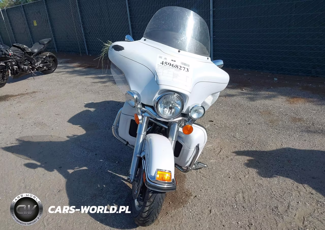 2007 Harley-Davidson Flhtcui VIN:1HD1FC4157Y693374 - 5