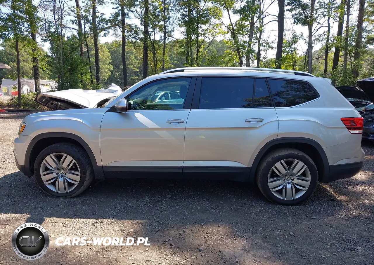 2018 Volkswagen Atlas 2.0T S VIN:1V2AP2CA4JC531104 - 14
