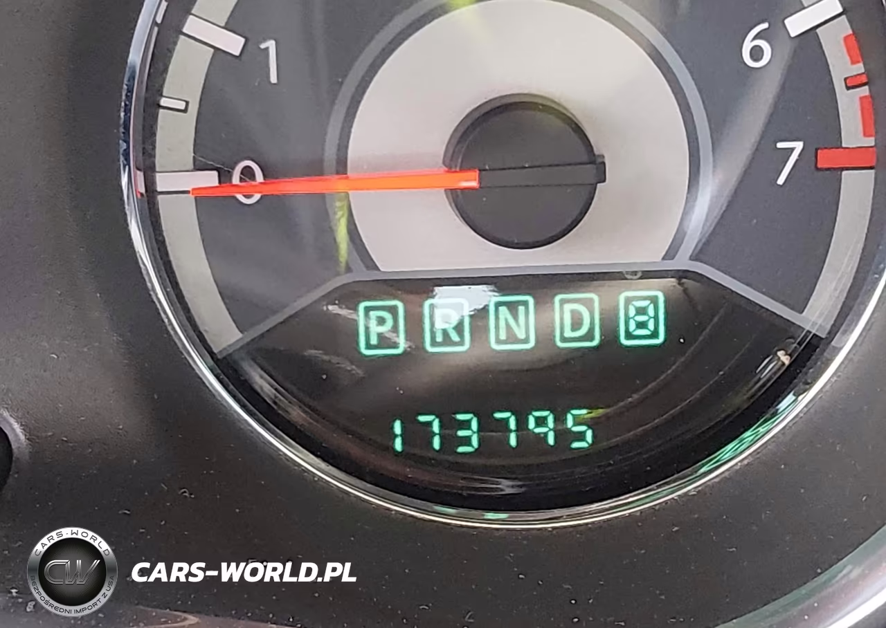 2012 Chrysler 200 Touring VIN:1C3CCBBBXCN129342 - 16