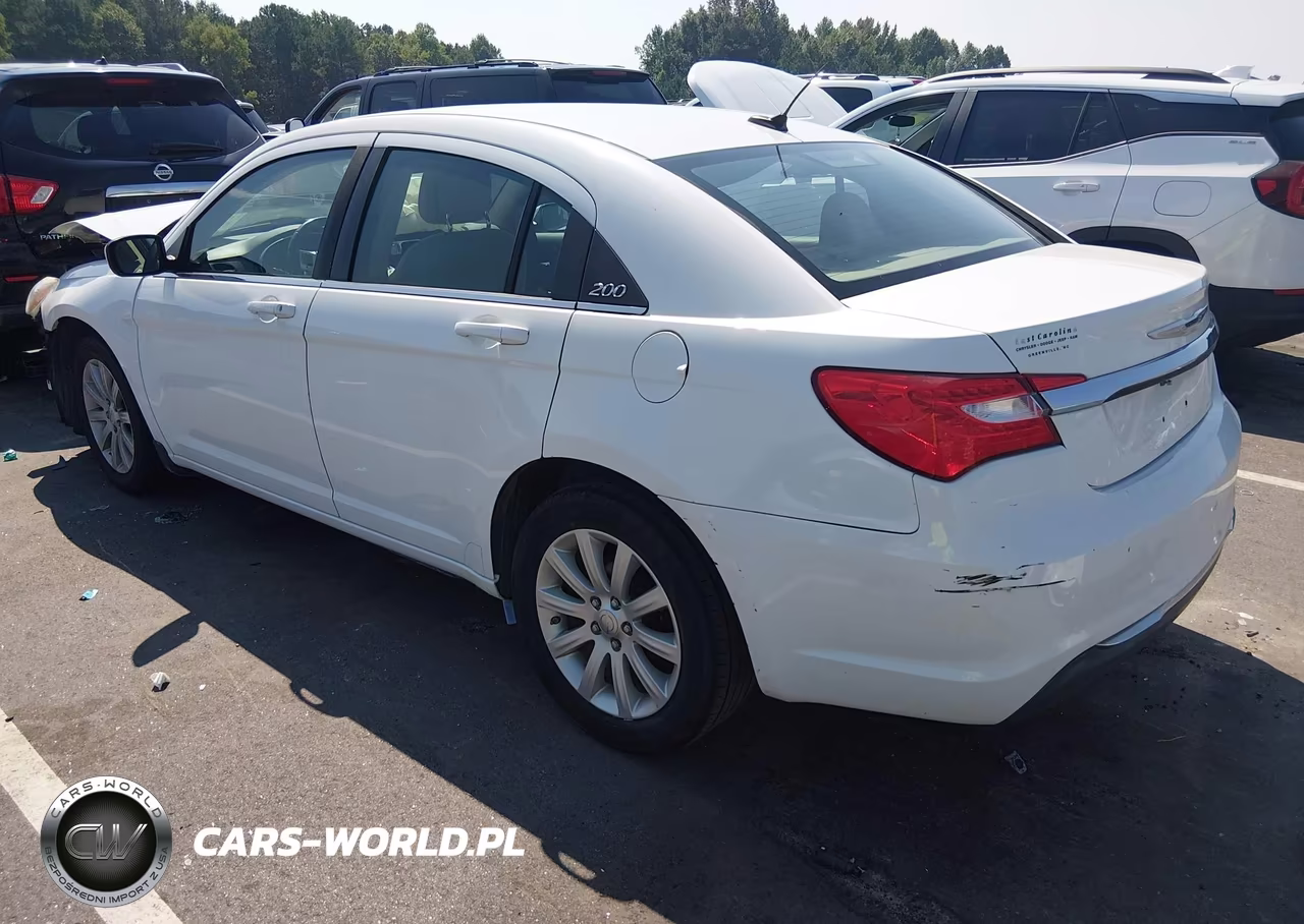 2012 Chrysler 200 Touring VIN:1C3CCBBBXCN129342 - 3