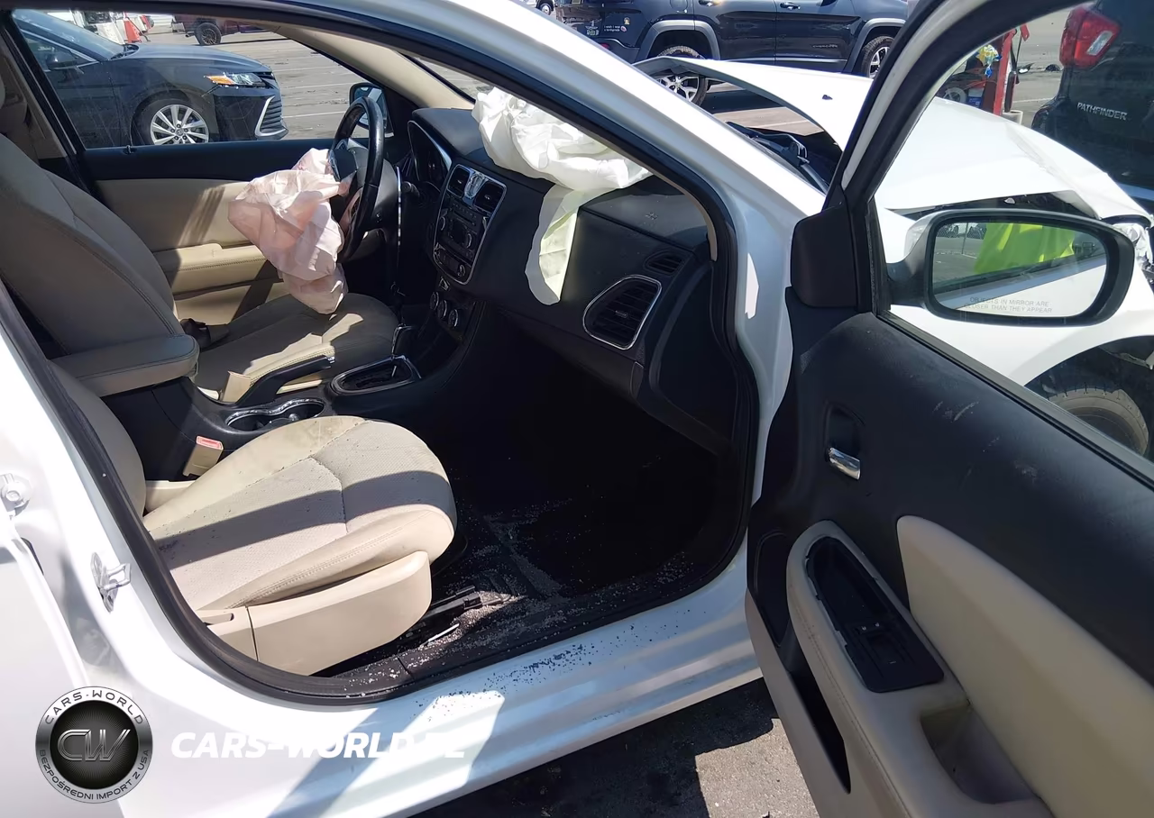 2012 Chrysler 200 Touring VIN:1C3CCBBBXCN129342 - 5