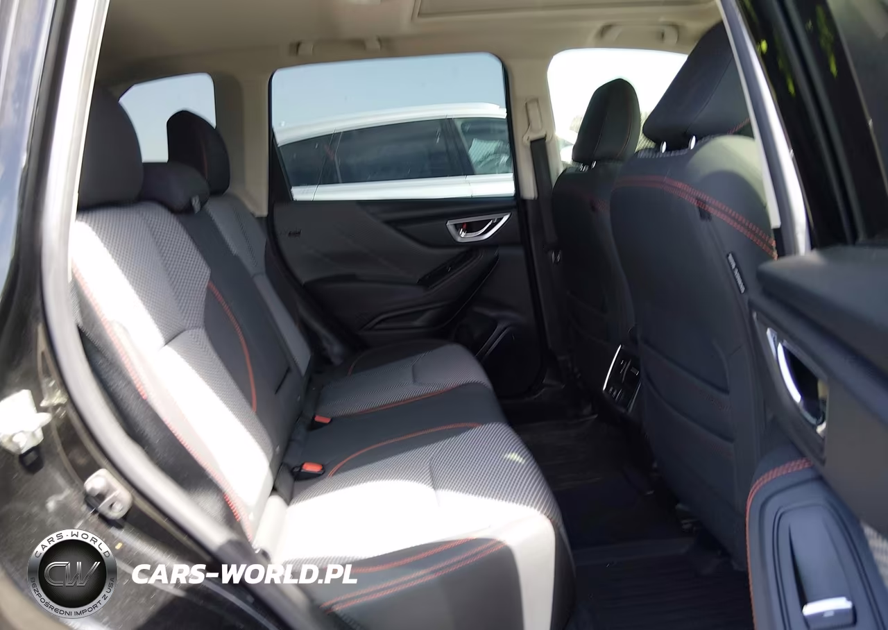 2019 Subaru Forester Sport VIN:JF2SKAPC2KH425525 - 8