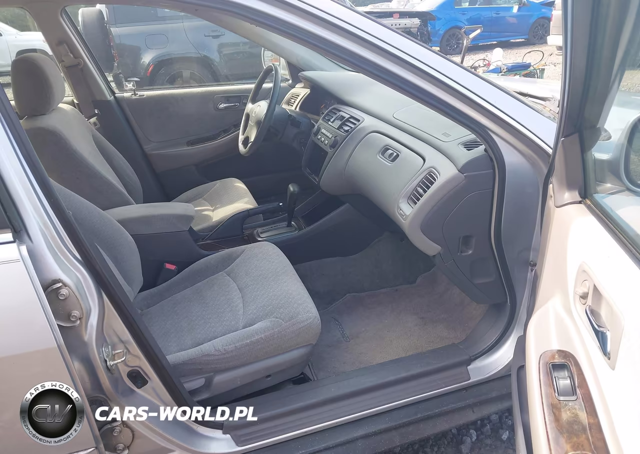 2002 Honda Accord 2.3 Se VIN:1HGCG56722A024065 - 5