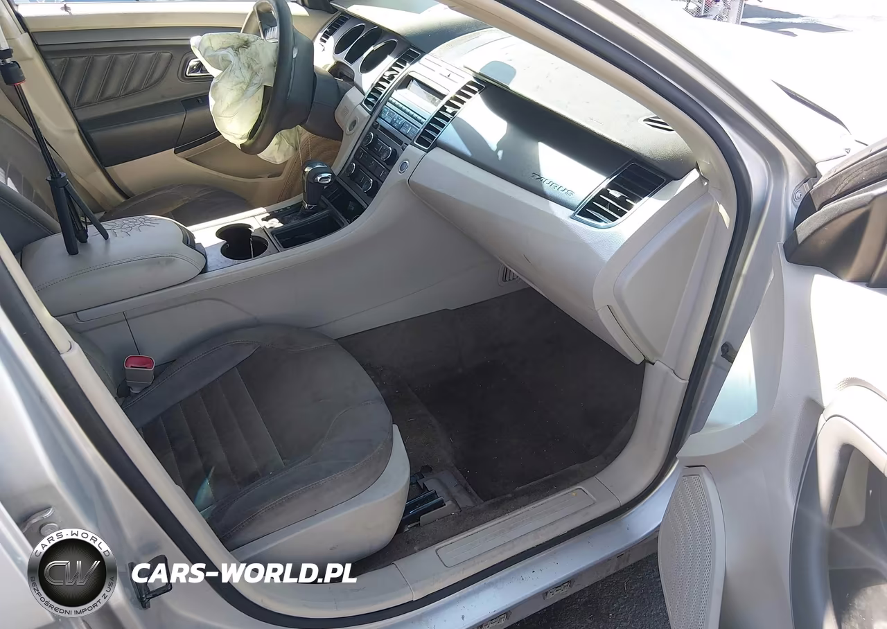 2011 Ford Taurus Se VIN:1FAHP2DW5BG181914 - 5