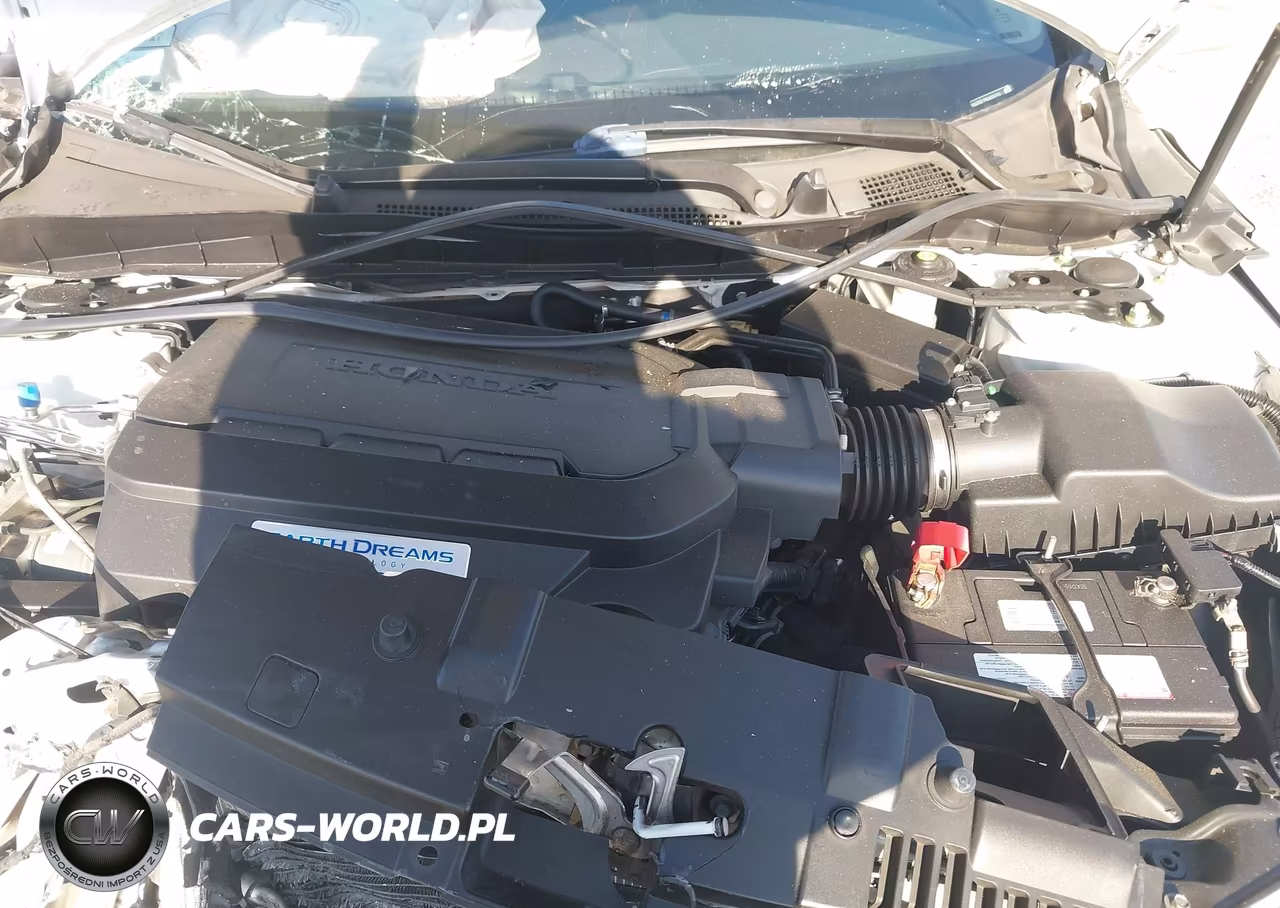 2016 Honda Accord Touring VIN:1HGCR3F99GA035930 - 10
