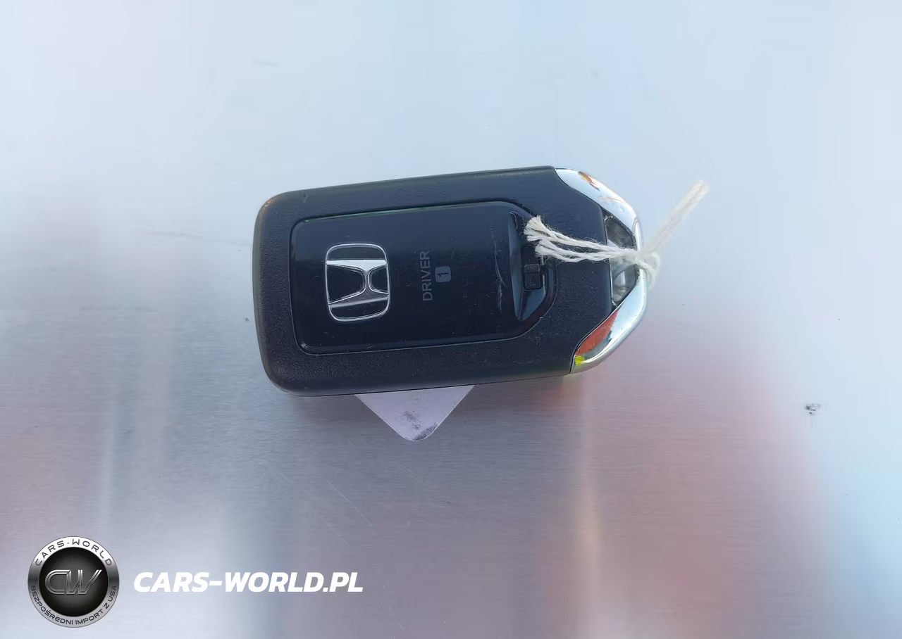 2016 Honda Accord Touring VIN:1HGCR3F99GA035930 - 11