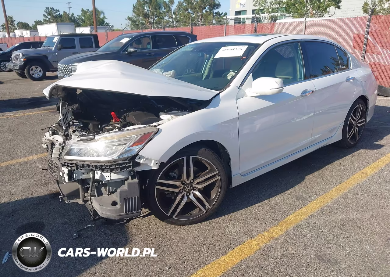 2016 Honda Accord Touring VIN:1HGCR3F99GA035930 - 2