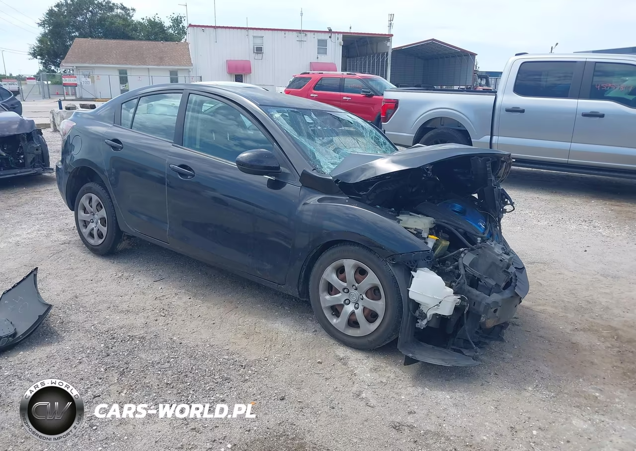 2013 Mazda Mazda3 I Sport
