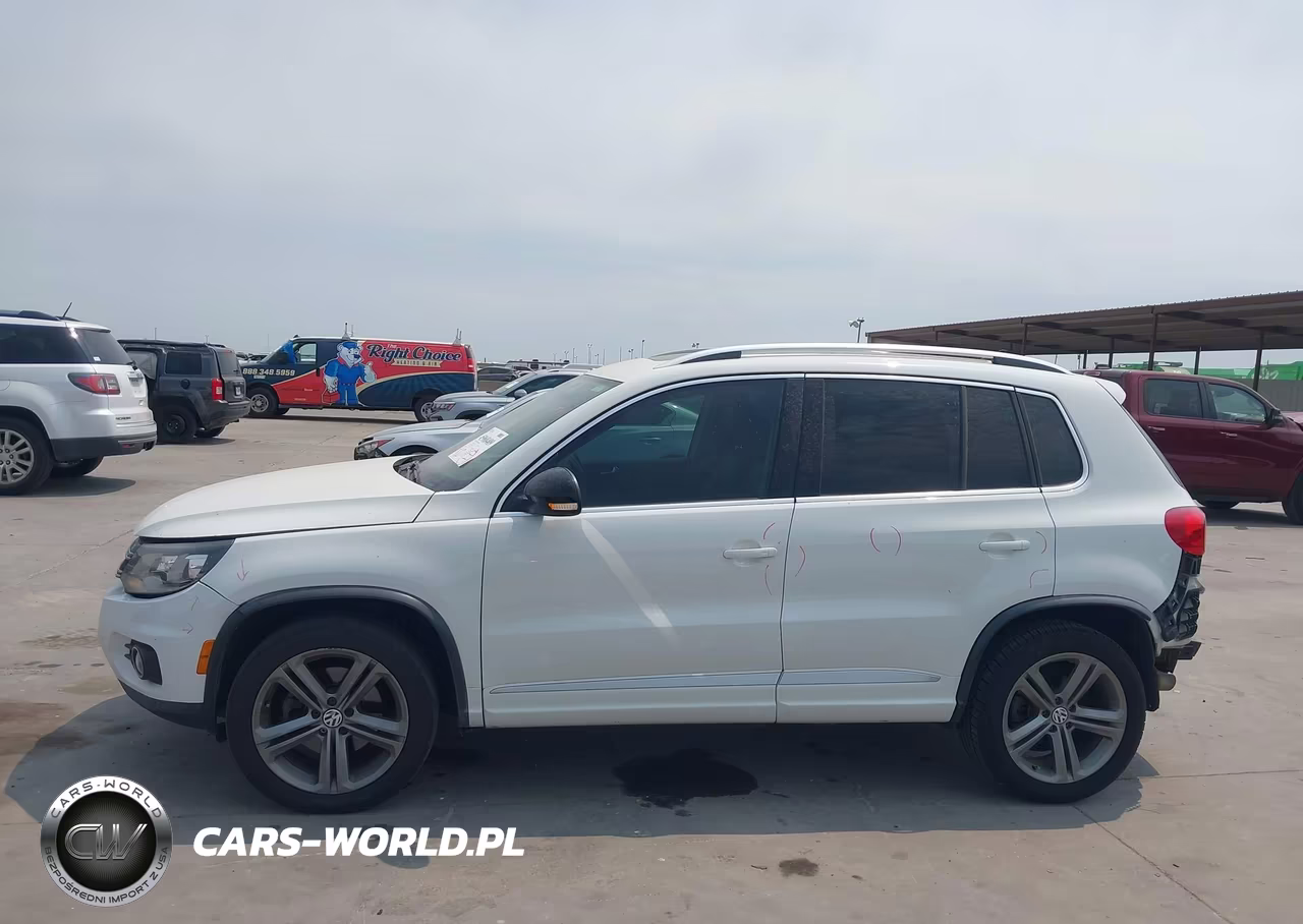 2017 Volkswagen Tiguan 2.0T Sport VIN:WVGUV7AX5HK018058 - 15