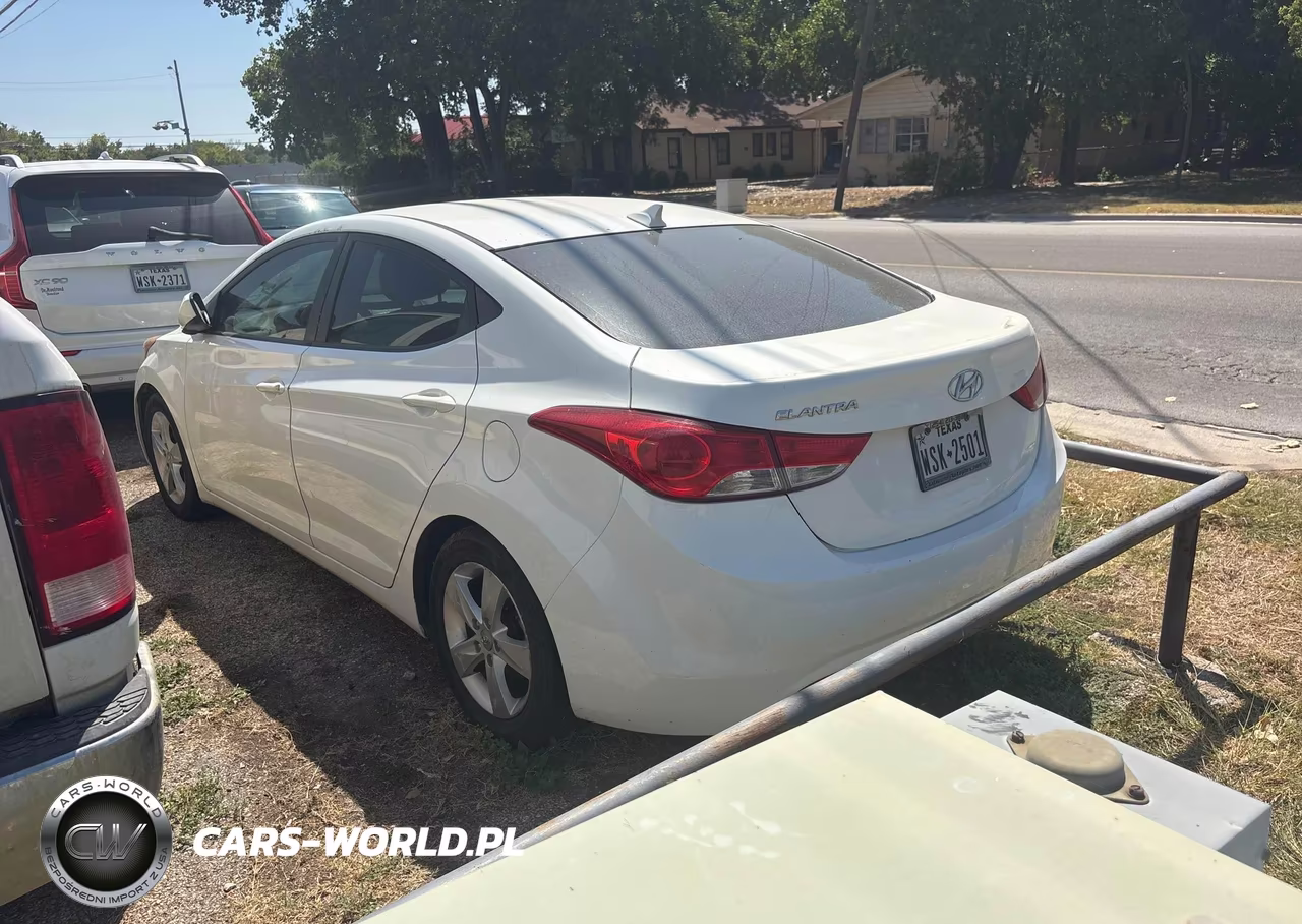 2013 Hyundai Elantra Gls-Limited VIN:5NPDH4AE2DH370418 - 3