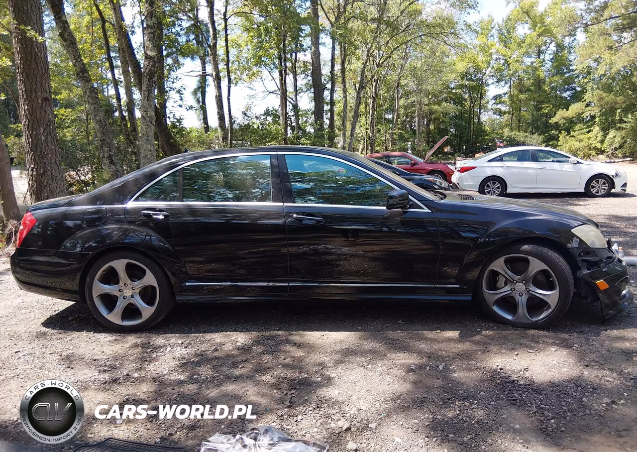 2011 Mercedes-Benz S 550 VIN:WDDNG7BB3BA382326 - 13