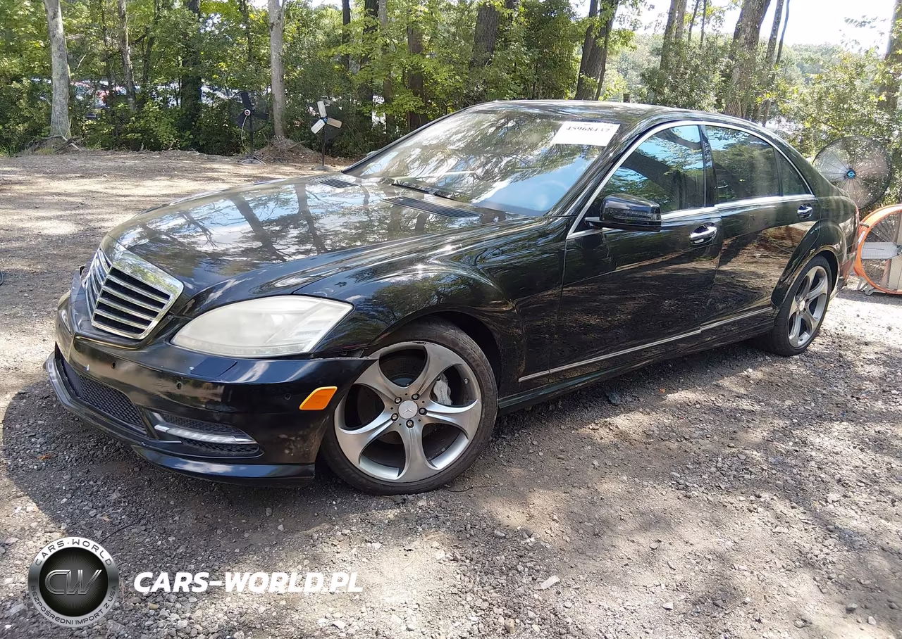 2011 Mercedes-Benz S 550 VIN:WDDNG7BB3BA382326 - 2