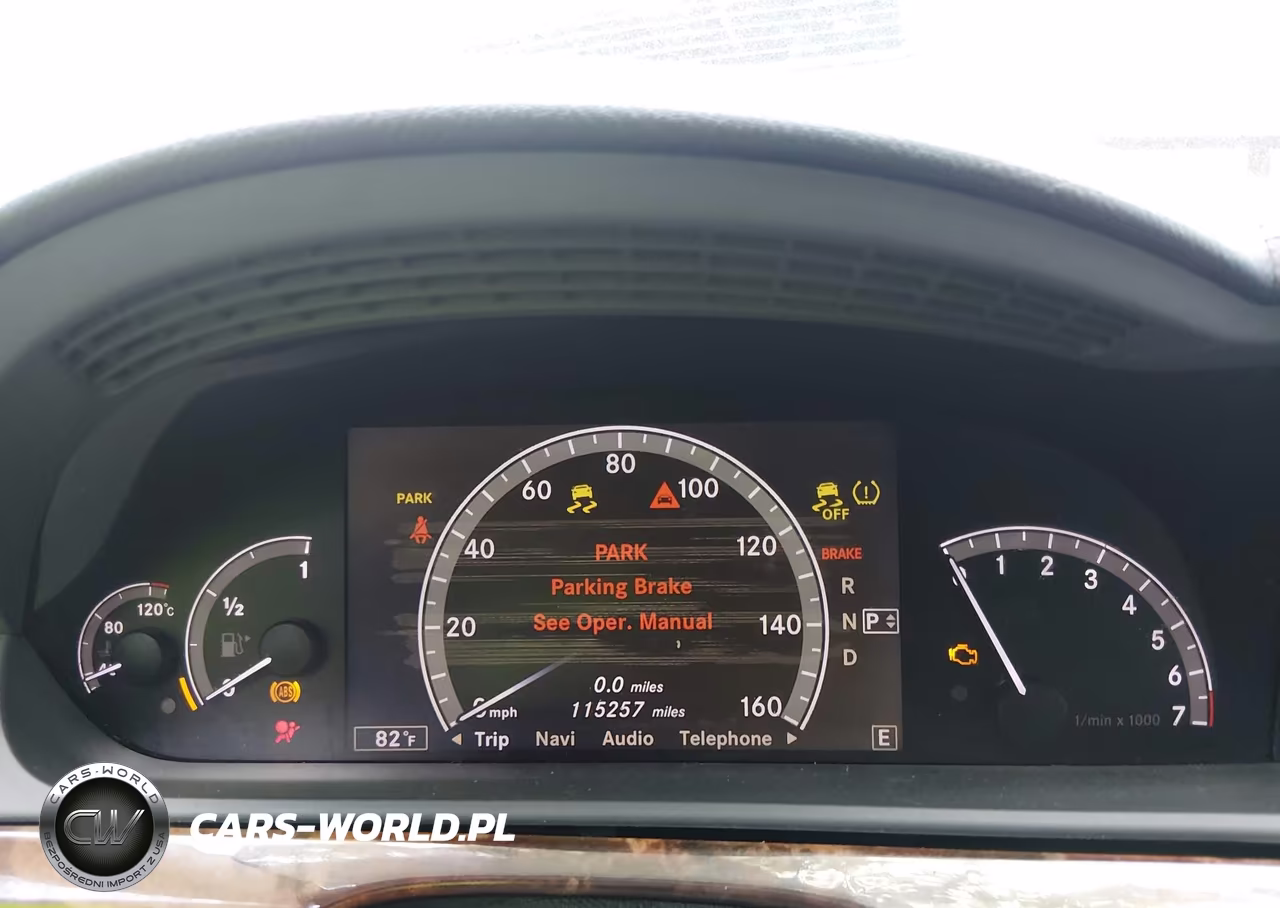2011 Mercedes-Benz S 550 VIN:WDDNG7BB3BA382326 - 7