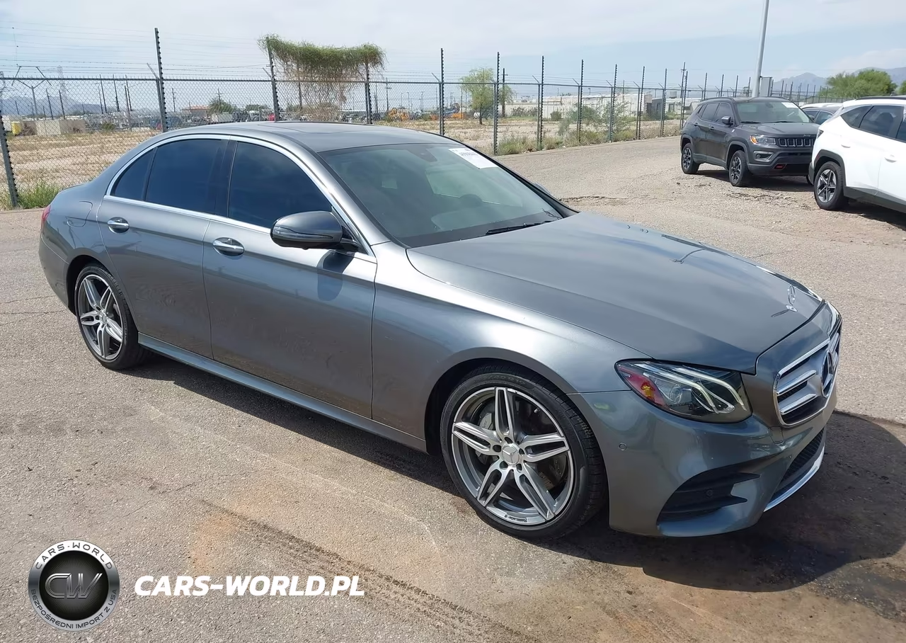 2019 Mercedes-Benz E 450 4Matic – zdjęcie 1 z 17