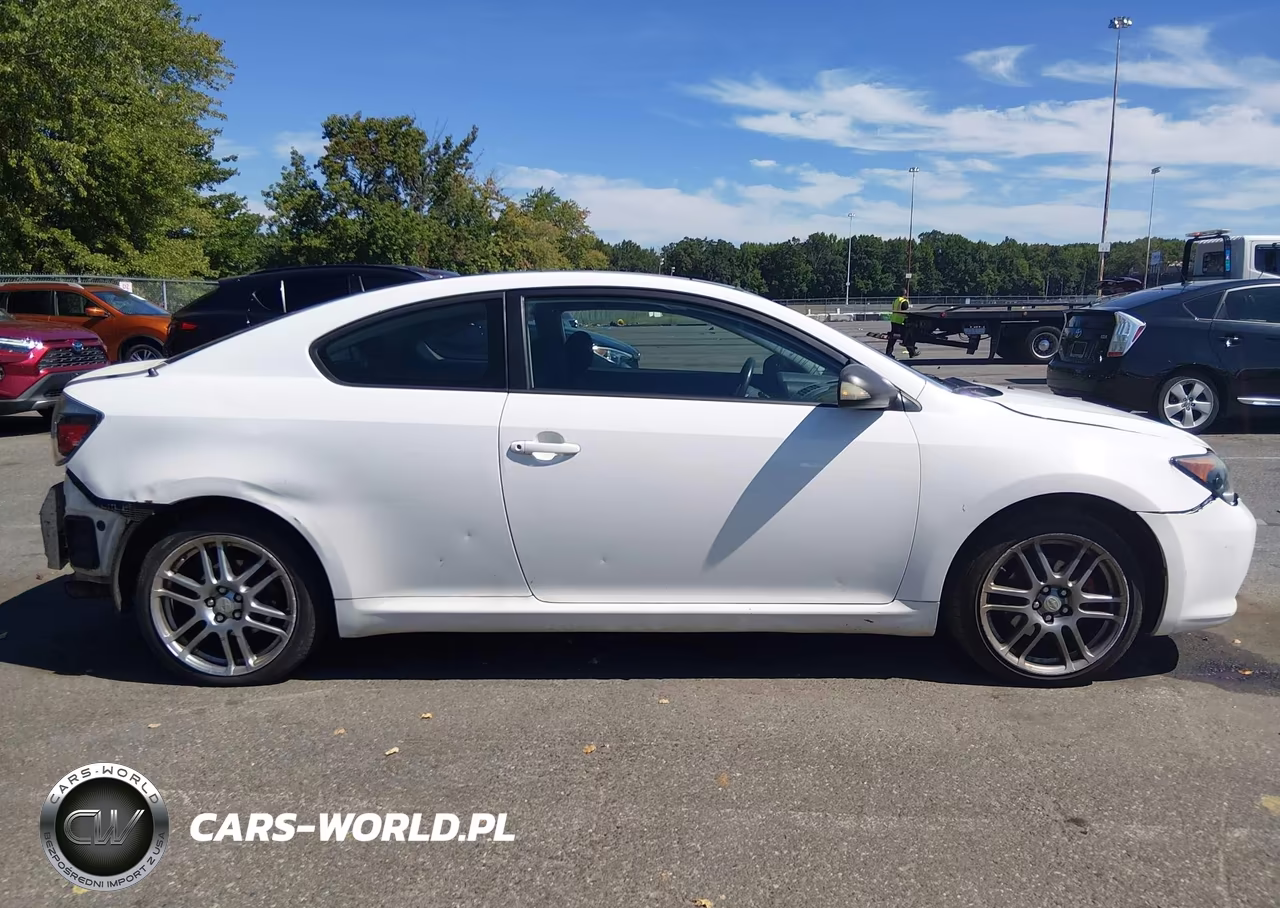 2010 Scion Tc VIN:JTKDE3B77A0311949 - 13