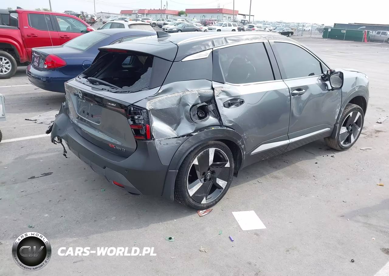 2025 Nissan Kicks Sr Intelligent Awd VIN:3N8AP6DB6SL357174 - 4