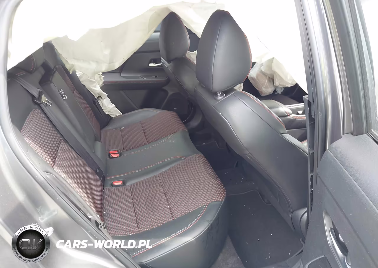 2025 Nissan Kicks Sr Intelligent Awd VIN:3N8AP6DB6SL357174 - 8