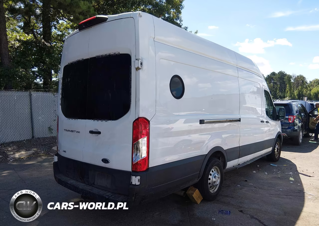 2022 Ford Transit-250 Cargo Van VIN:1FTBR3U80NKA64048 - 4