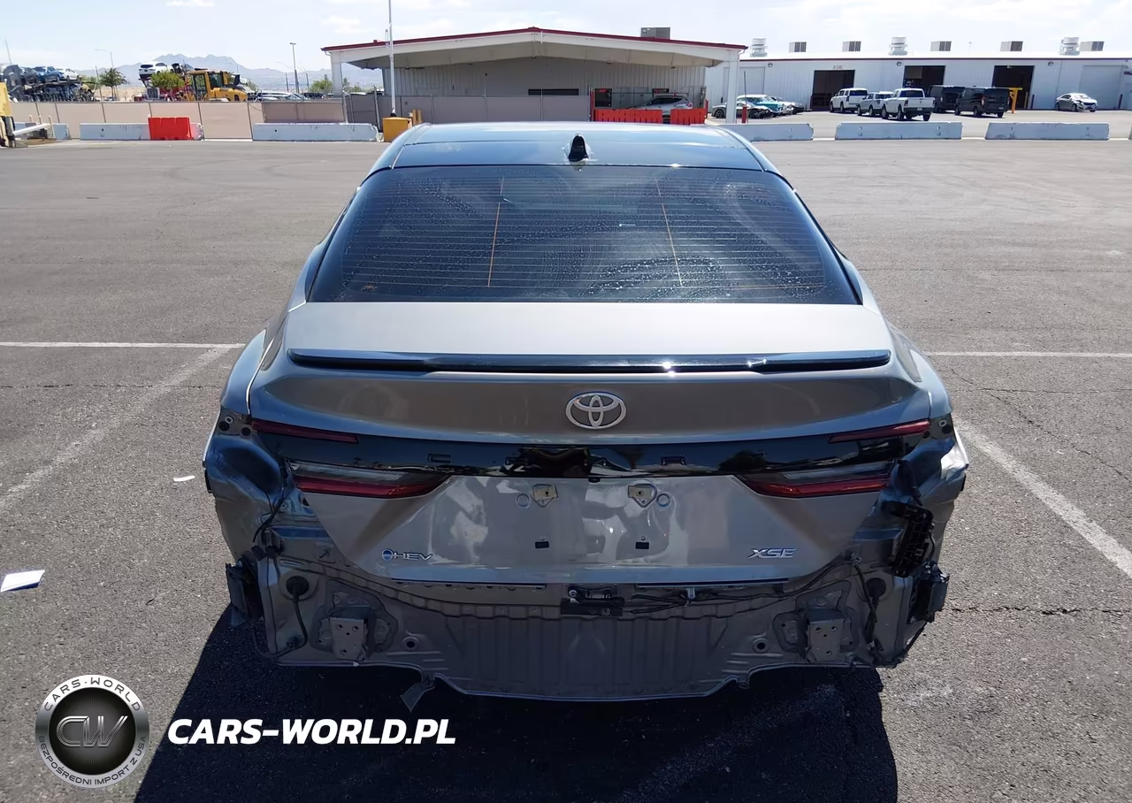 2025 Toyota Camry Xse VIN:4T1DAACKXSU634120 - 16
