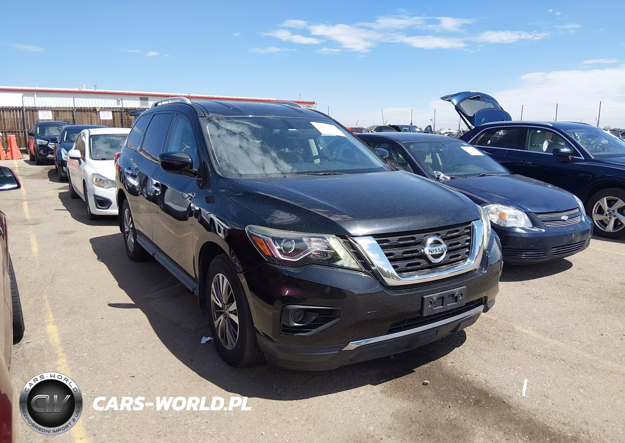 2017 Nissan Pathfinder S