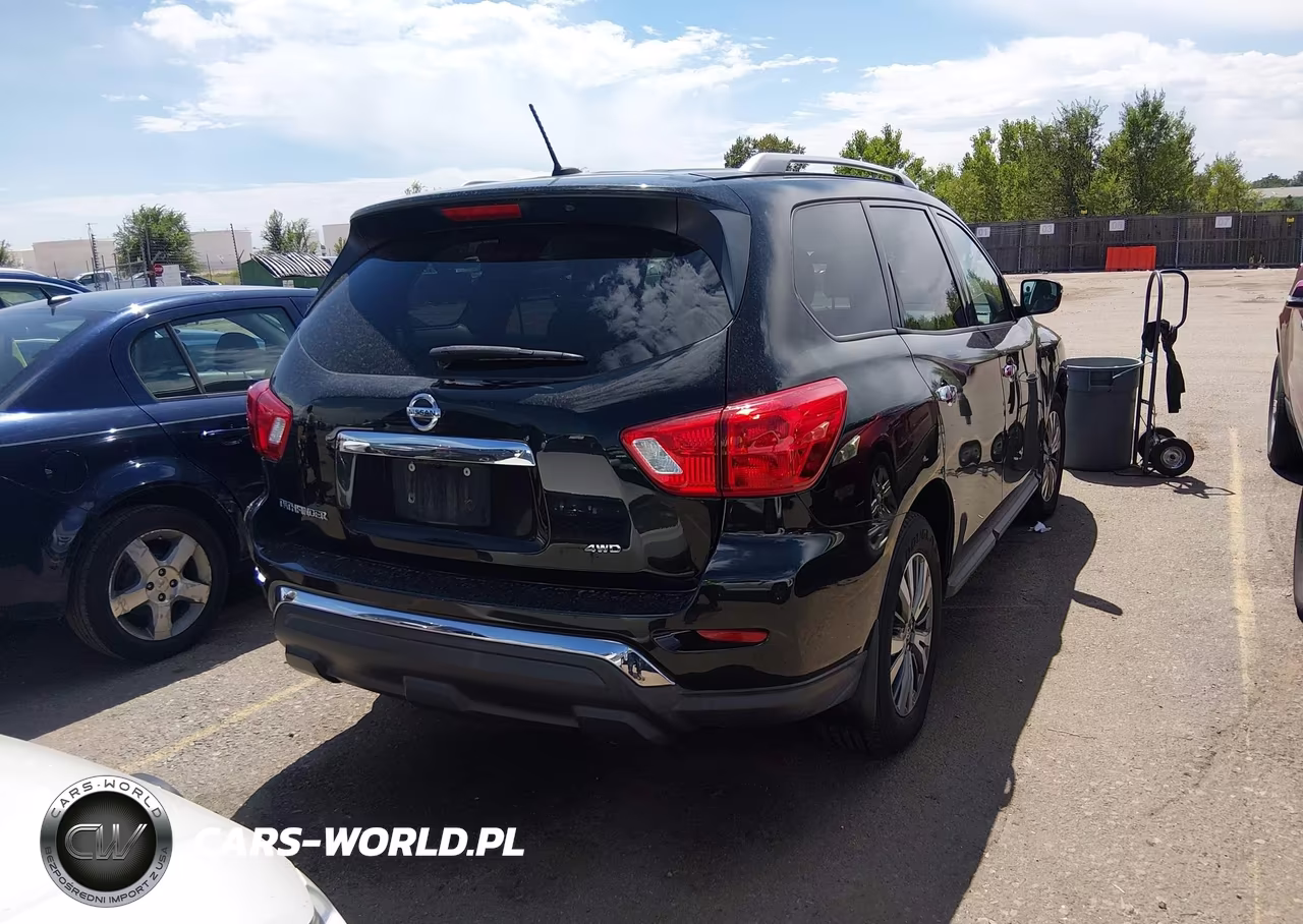 2017 Nissan Pathfinder S VIN:5N1DR2MM7HC910749 - 4