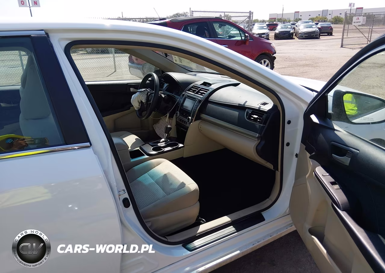 2014 Toyota Camry L VIN:4T1BF1FK3EU847208 - 5