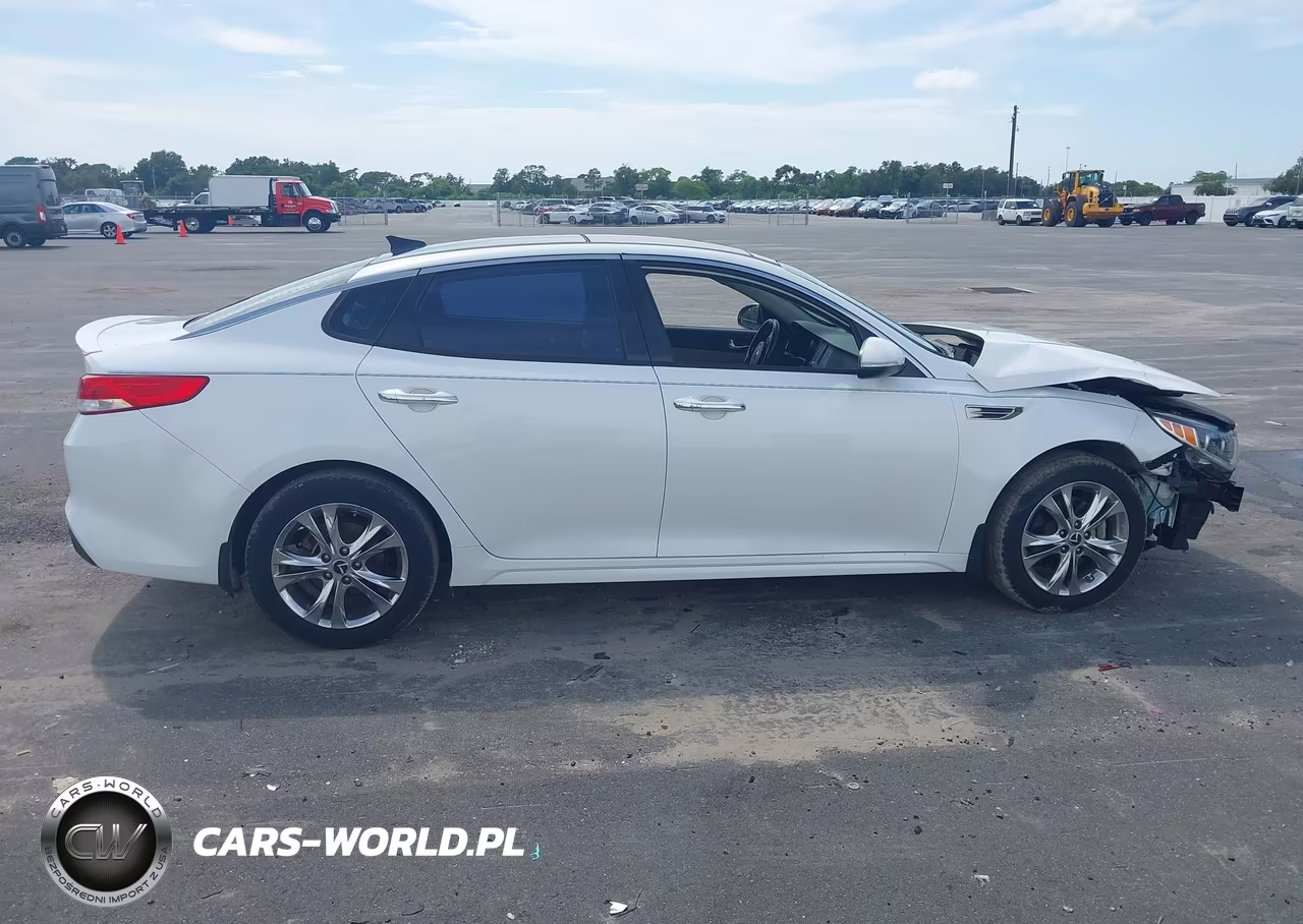 2017 Kia Optima Ex VIN:5XXGU4L33HG136035 - 14