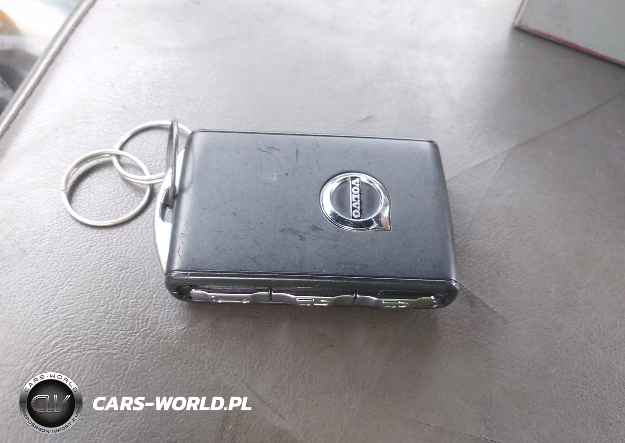 2024 Volvo Xc40 B5 Plus Bright Theme VIN:YV4L12UE2R2314839 - 11