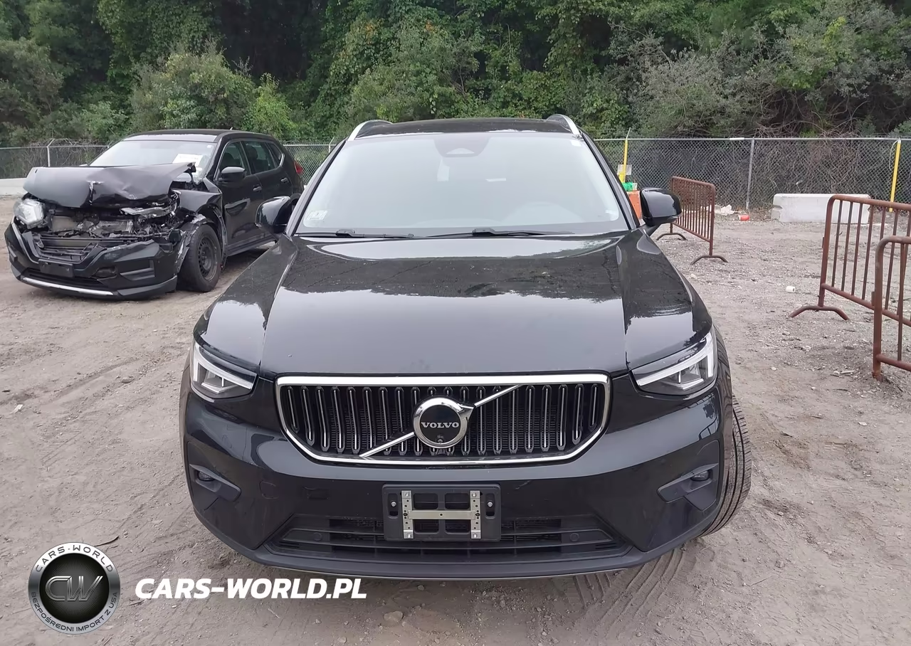 2024 Volvo Xc40 B5 Plus Bright Theme VIN:YV4L12UE2R2314839 - 12