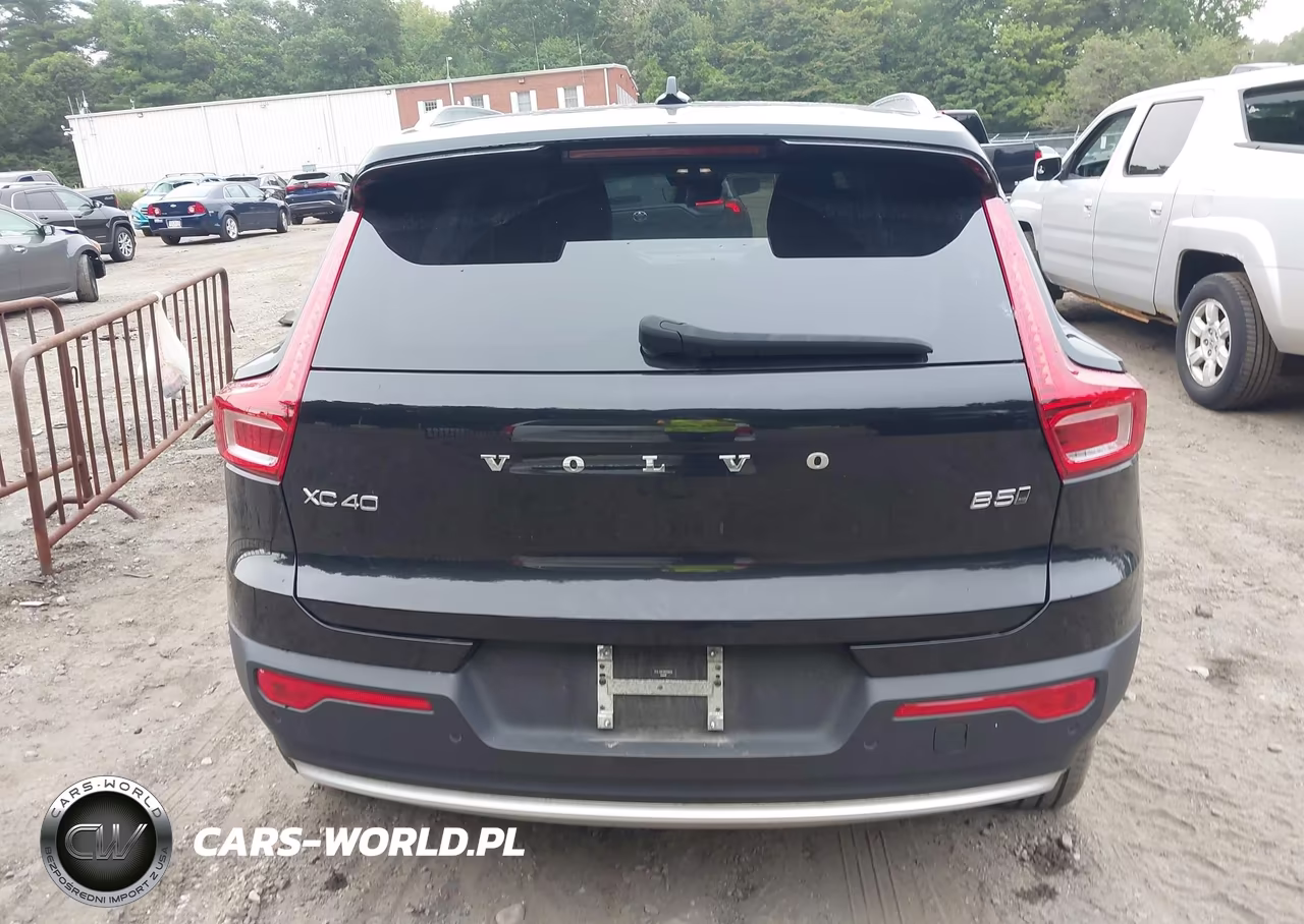 2024 Volvo Xc40 B5 Plus Bright Theme VIN:YV4L12UE2R2314839 - 16