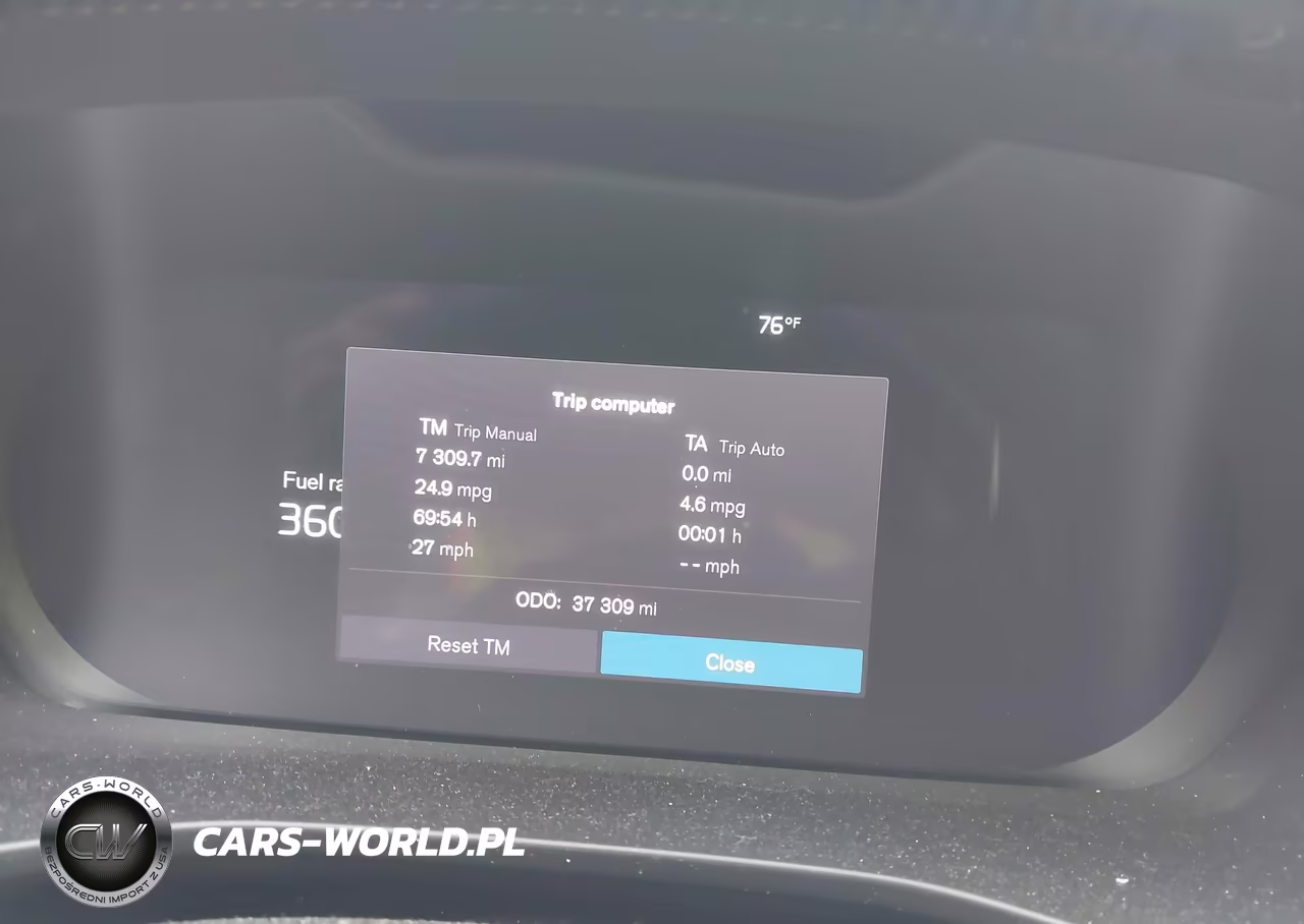 2024 Volvo Xc40 B5 Plus Bright Theme VIN:YV4L12UE2R2314839 - 7