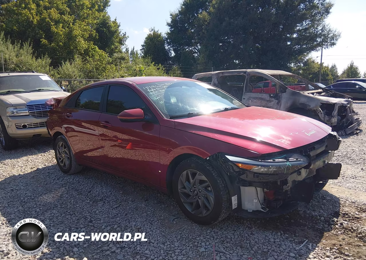 2024 Hyundai Elantra Sel