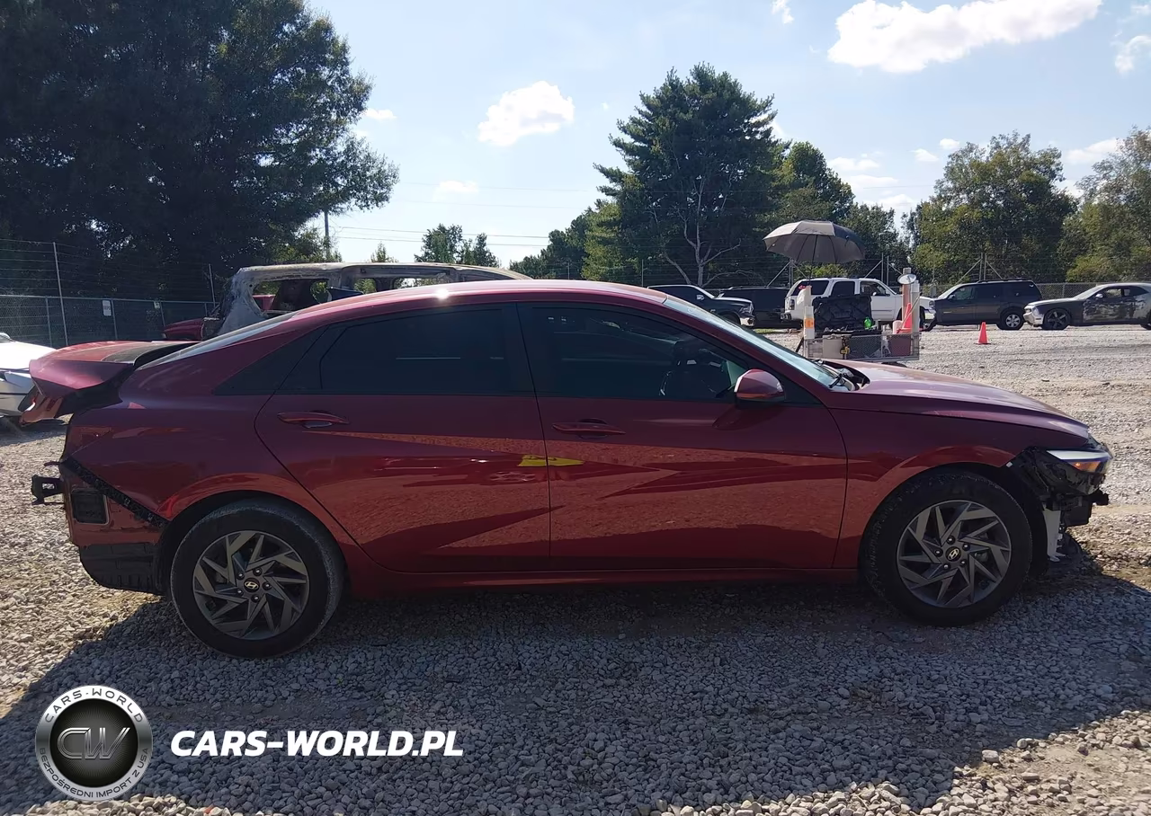 2024 Hyundai Elantra Sel VIN:KMHLM4DG8RU706098 - 13
