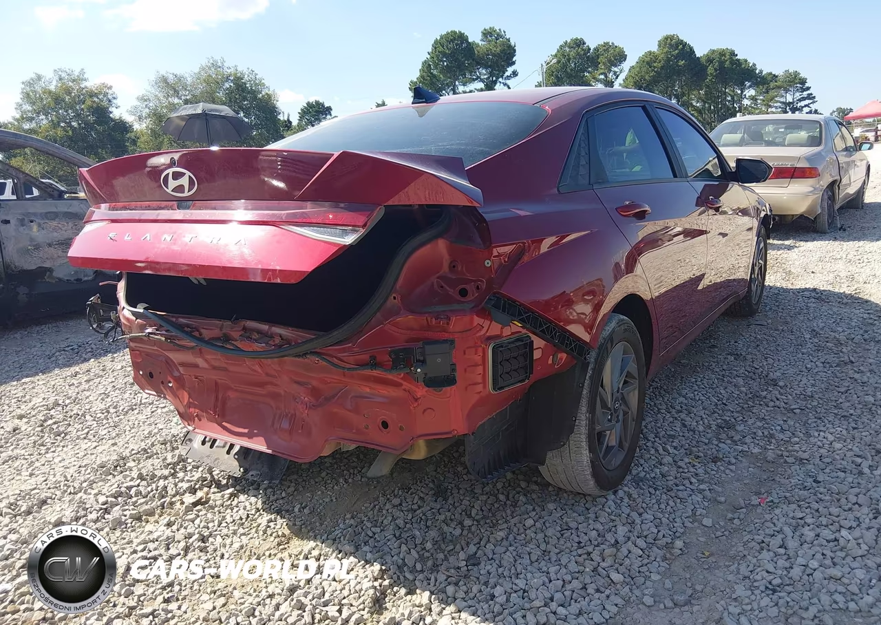 2024 Hyundai Elantra Sel VIN:KMHLM4DG8RU706098 - 4