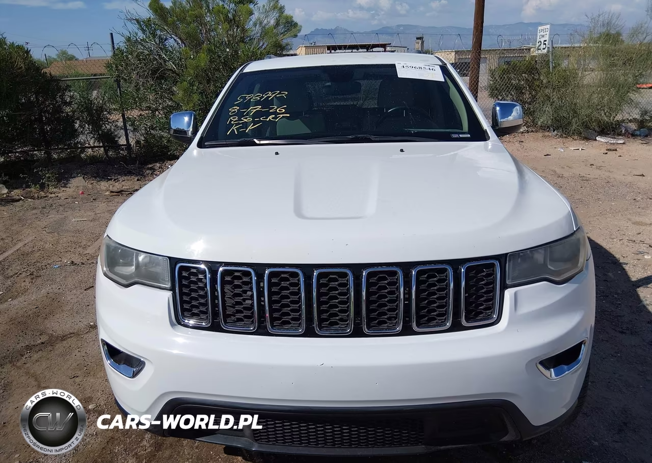 2017 Jeep Grand Cherokee Laredo 4X2 VIN:1C4RJEAG5HC965086 - 12