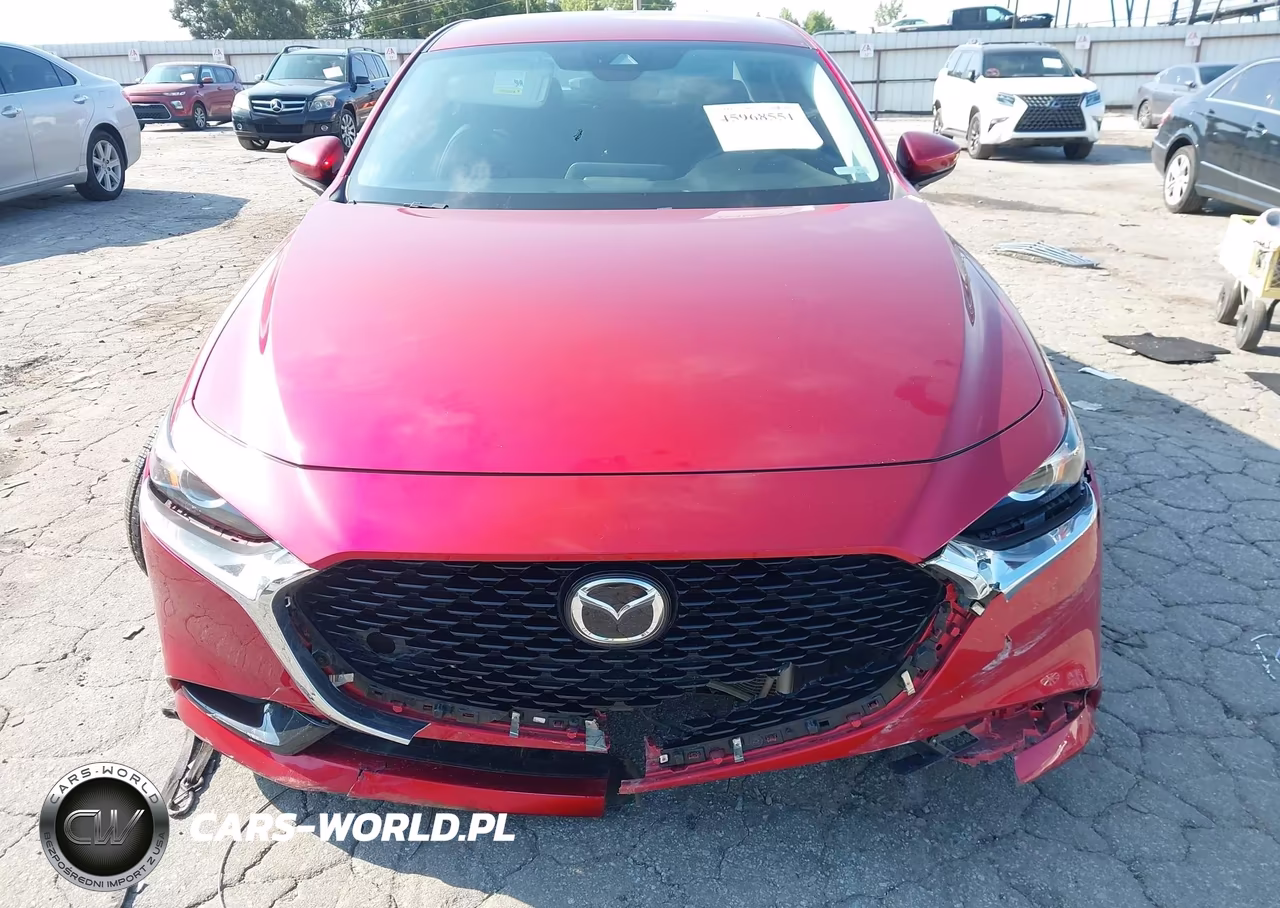 2019 Mazda Mazda3 Preferred Package VIN:JM1BPACL1K1108396 - 11