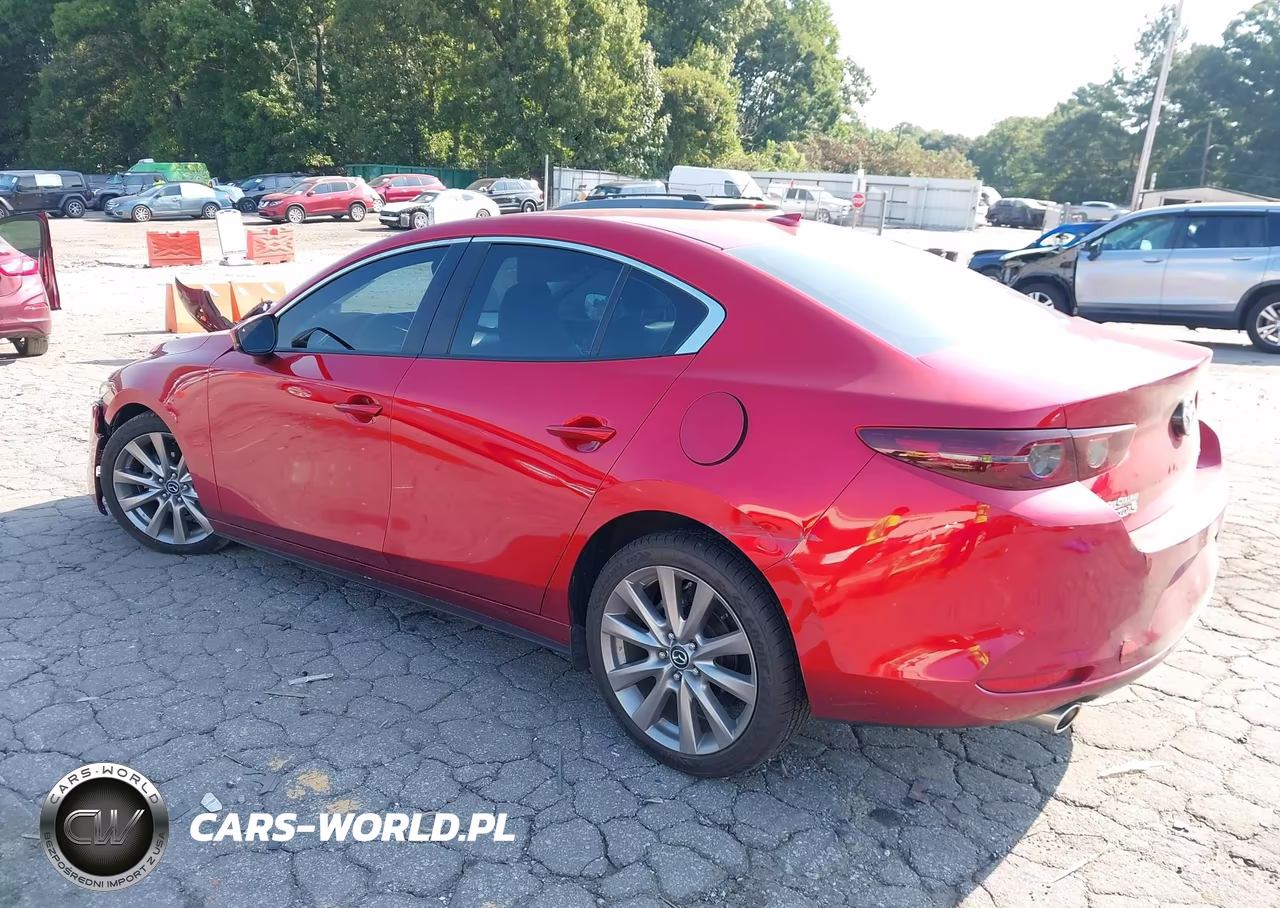 2019 Mazda Mazda3 Preferred Package VIN:JM1BPACL1K1108396 - 3