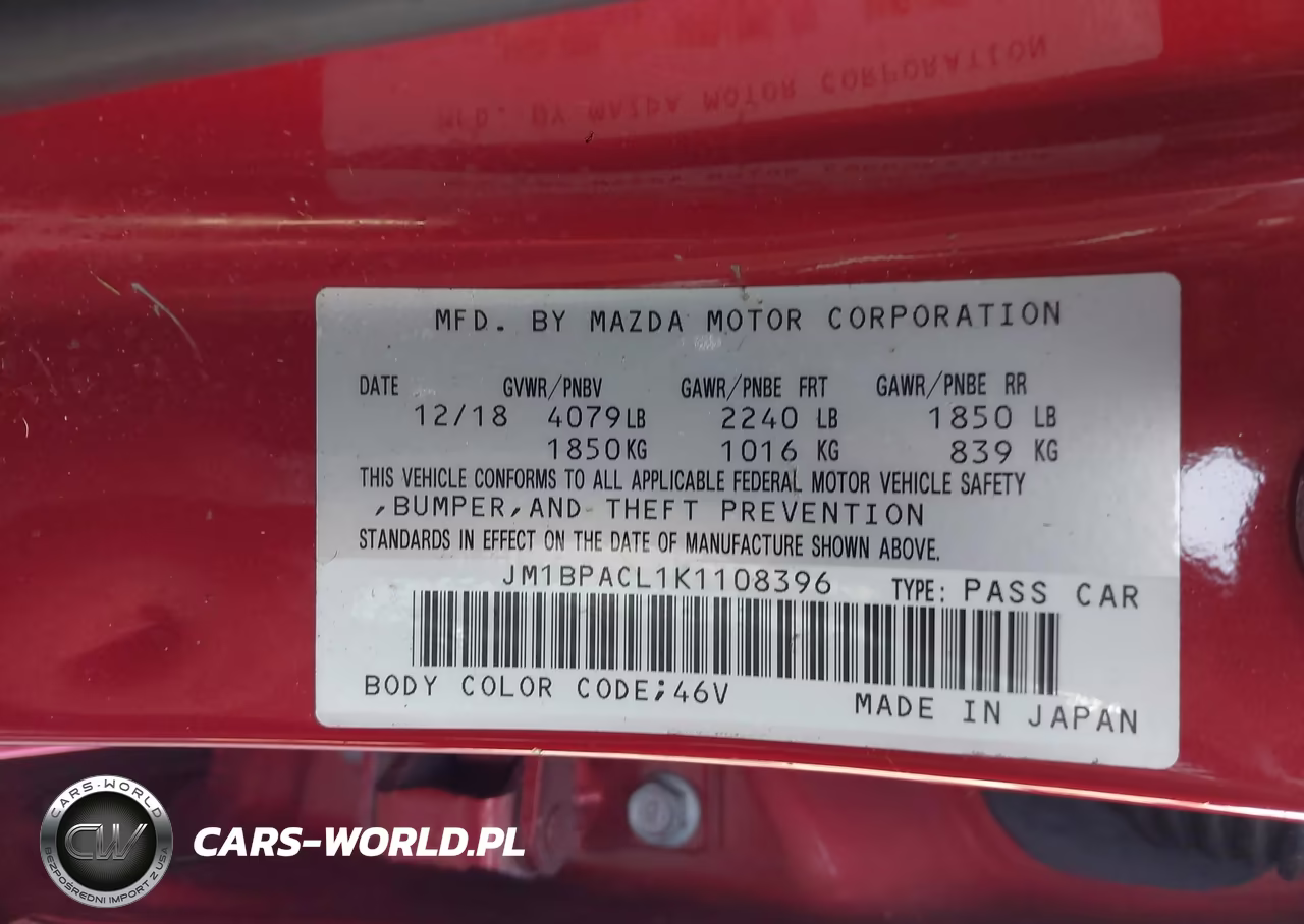 2019 Mazda Mazda3 Preferred Package VIN:JM1BPACL1K1108396 - 9
