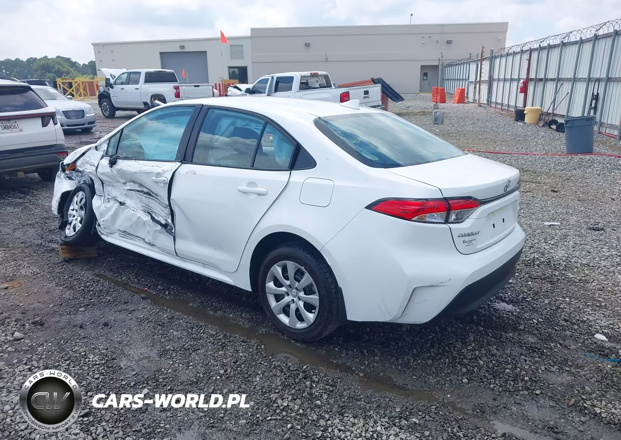 2026 Toyota Corolla Le VIN:5YFB4MDE4TP434653 - 3